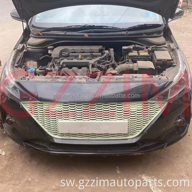 Kitengo cha grille cha mbele cha grille nyeusi ya mbele kwa lafudhi 2022